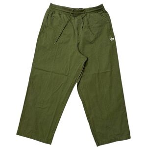 Adidas Originals wide-leg or relaxed-fit pants‎ skateboarding- Large